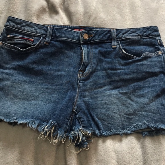 TOMMY HILFIGER medium blue denim shorts size 10
